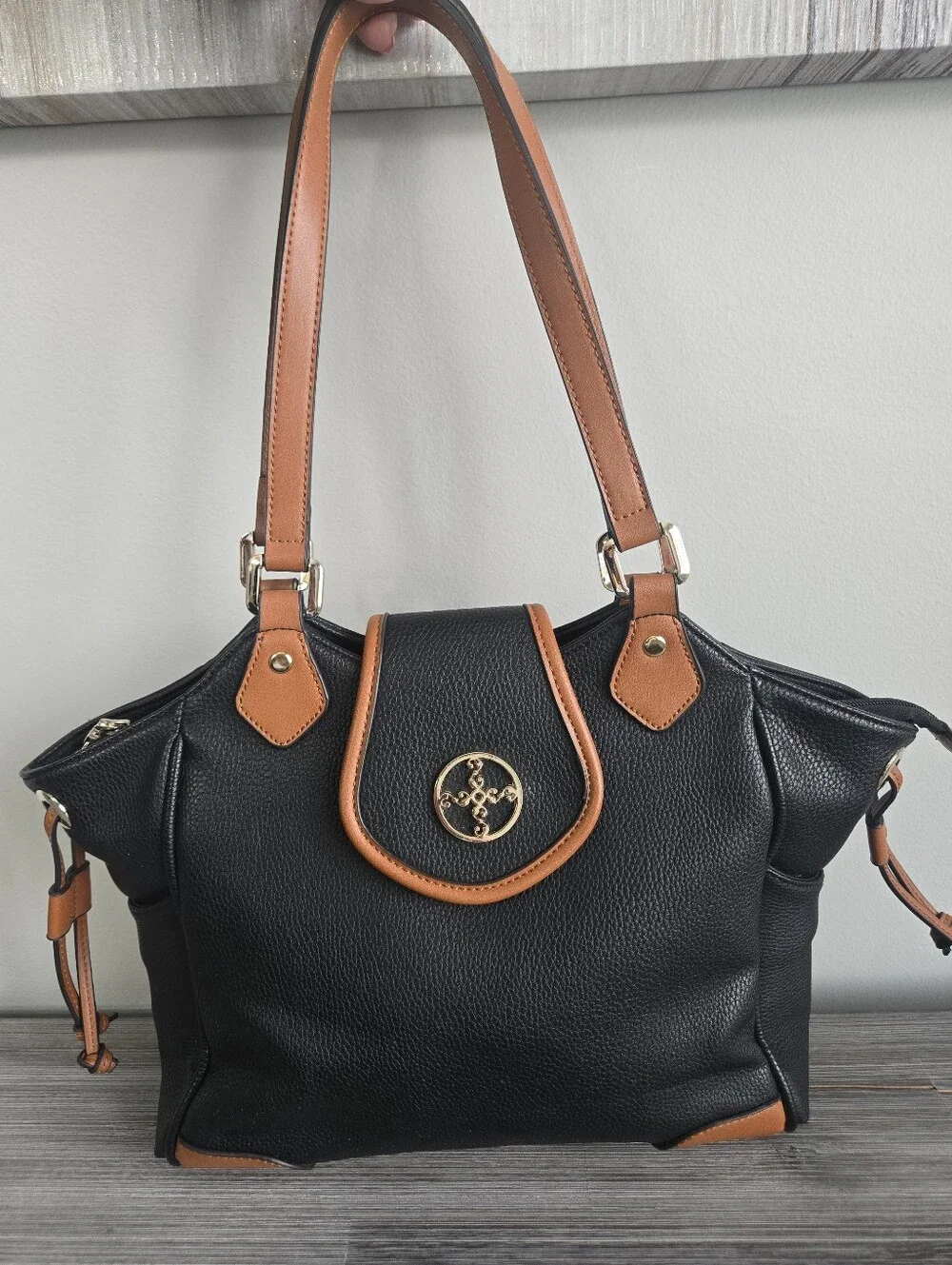 Stauer Black & Tan Shoulder Bag Gold Logo Large Satchel Tote
